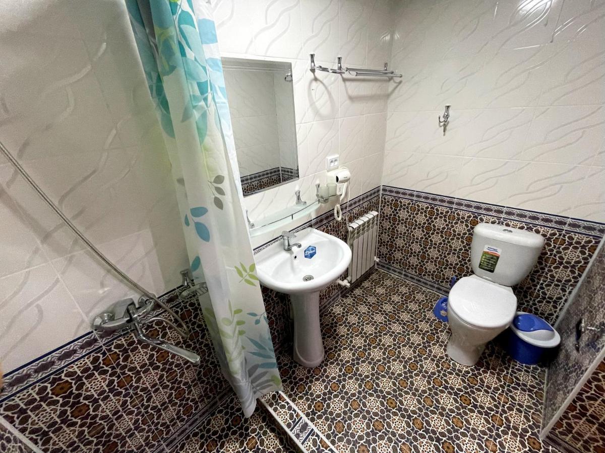 Shukrona Guest House Bukhara Habitación foto